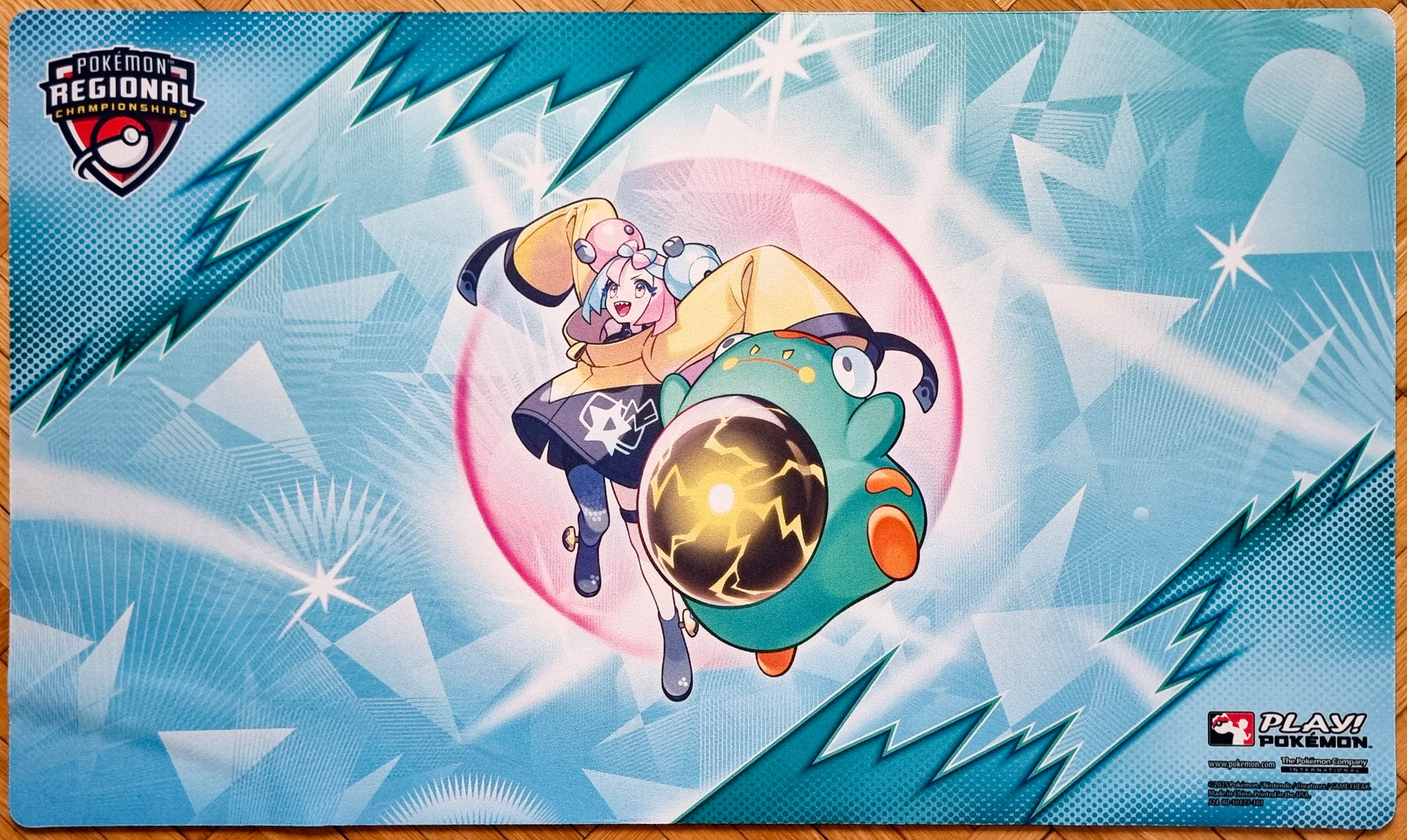 Iono & Bellibolt - Pokémon Regional Championships 2025 - Pokémon Playmat