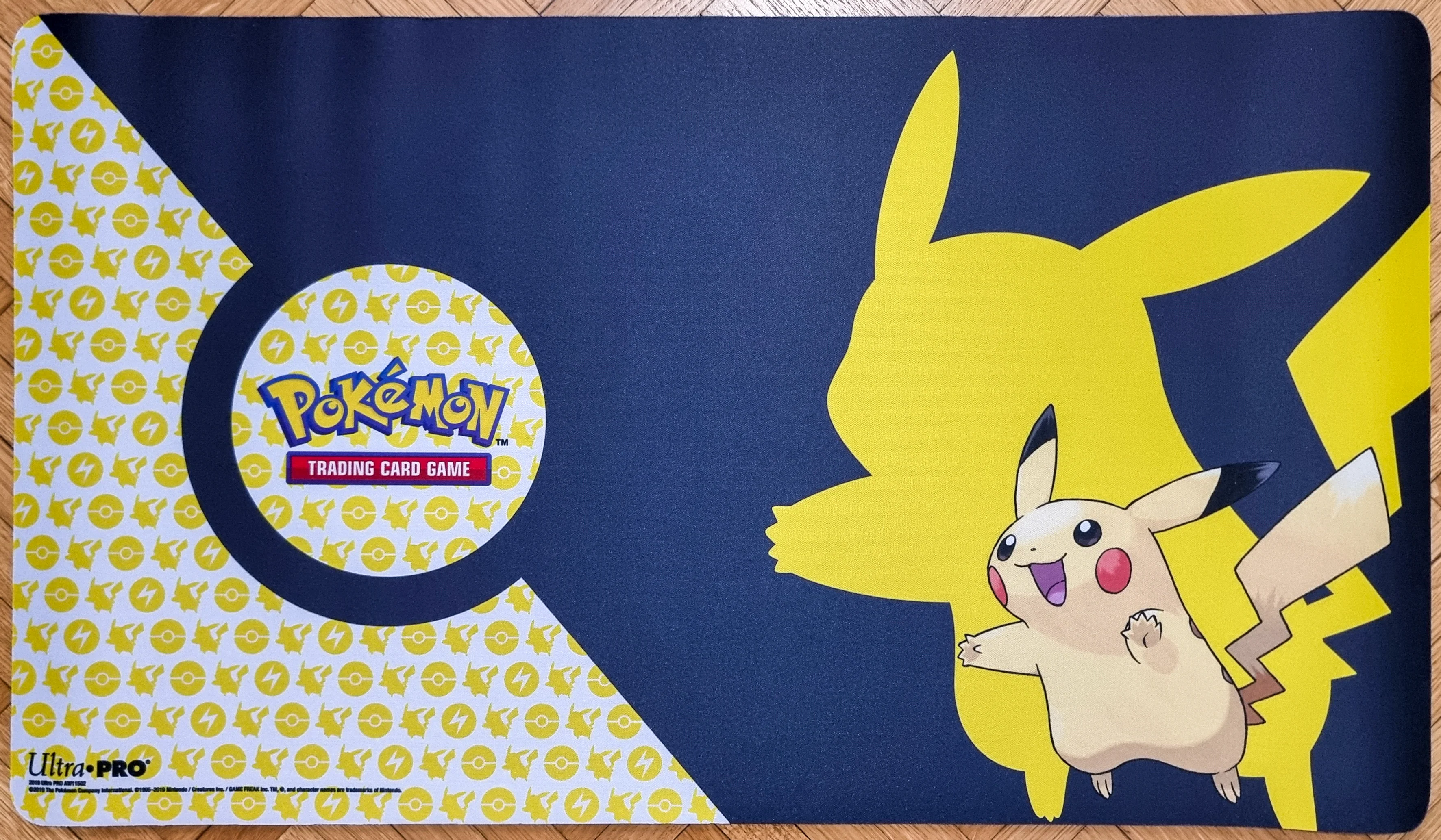 Pikachu 2019 - Standard Gaming Playmat - Pokémon Playmat