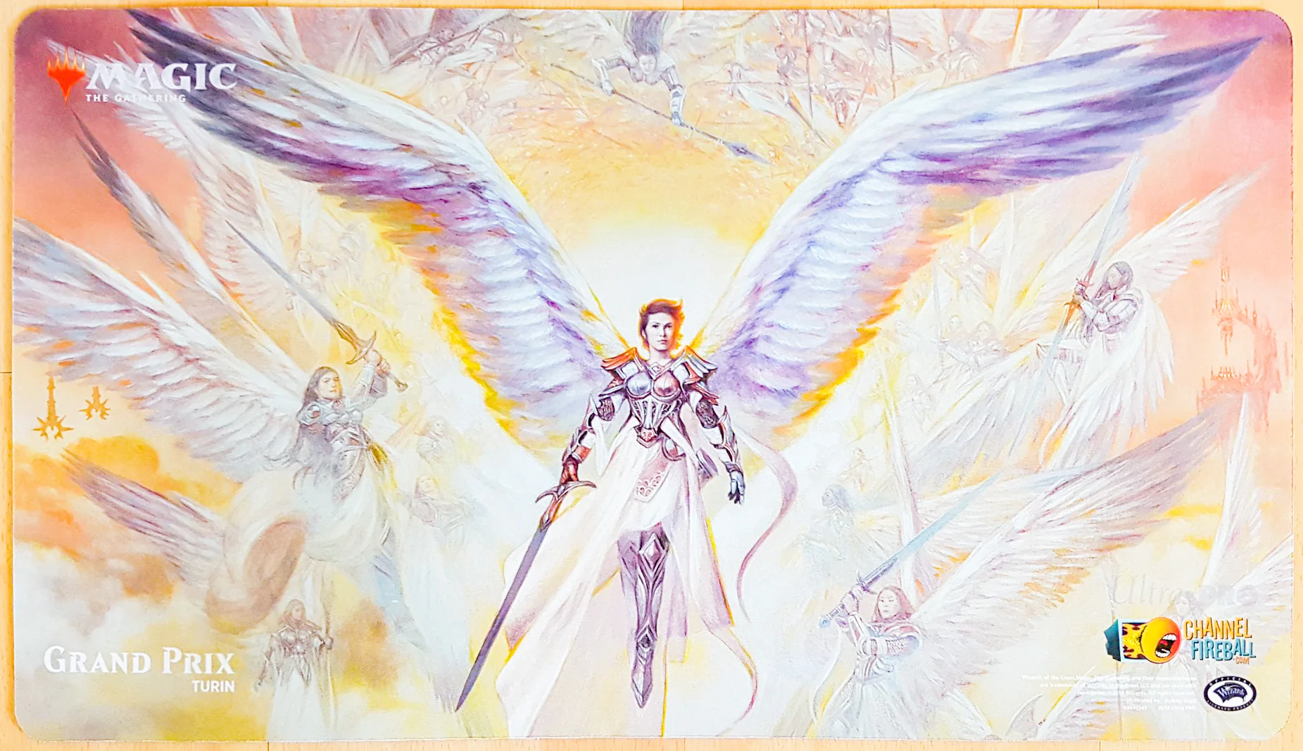 Resplendent Angel - Volkan Baǵa - Grand Prix Turin 2018 - MTG Playmat
